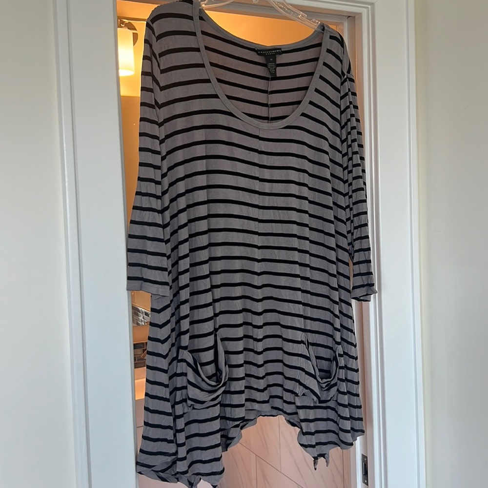 Gray and Black Striped Three Quarter Sleeve Top with Front Pockets